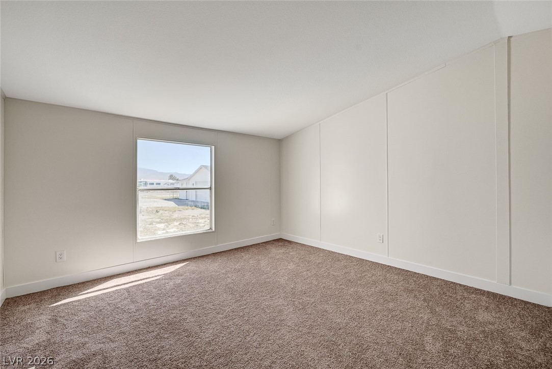Photo 24 of 48, 3530 N Woodchips Road