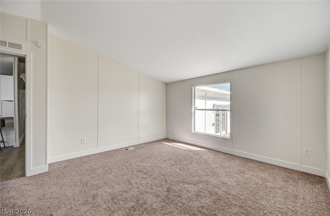 Photo 25 of 48, 3530 N Woodchips Road