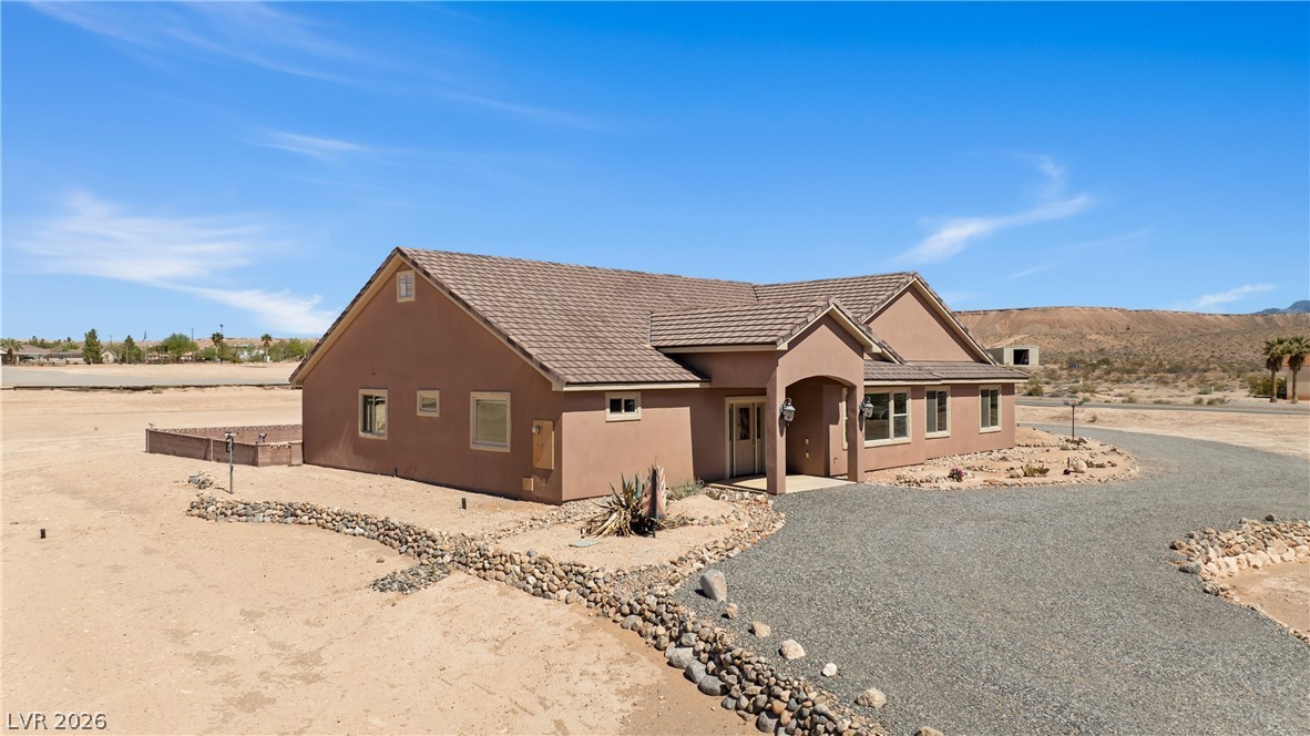 Photo 4 of 770 Arrow Avenue
