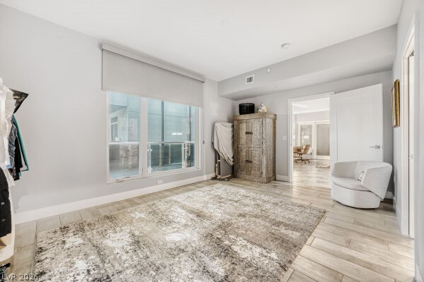 Photo 19 of 41, 8925 W Flamingo Road #207