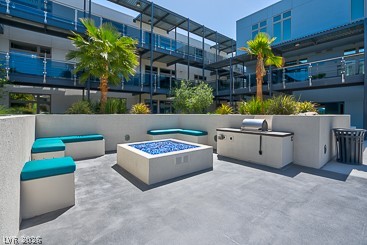 Photo 34 of 41, 8925 W Flamingo Road #207