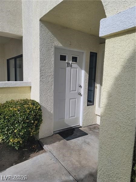 Photo 4 of 4865 S Torrey Pines Drive #106
