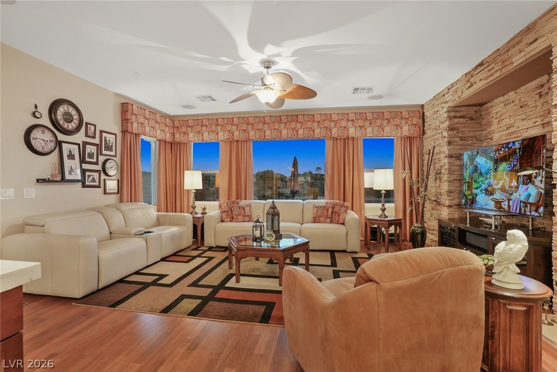 Photo 9 of 51, 8300 Imperial Lakes Street