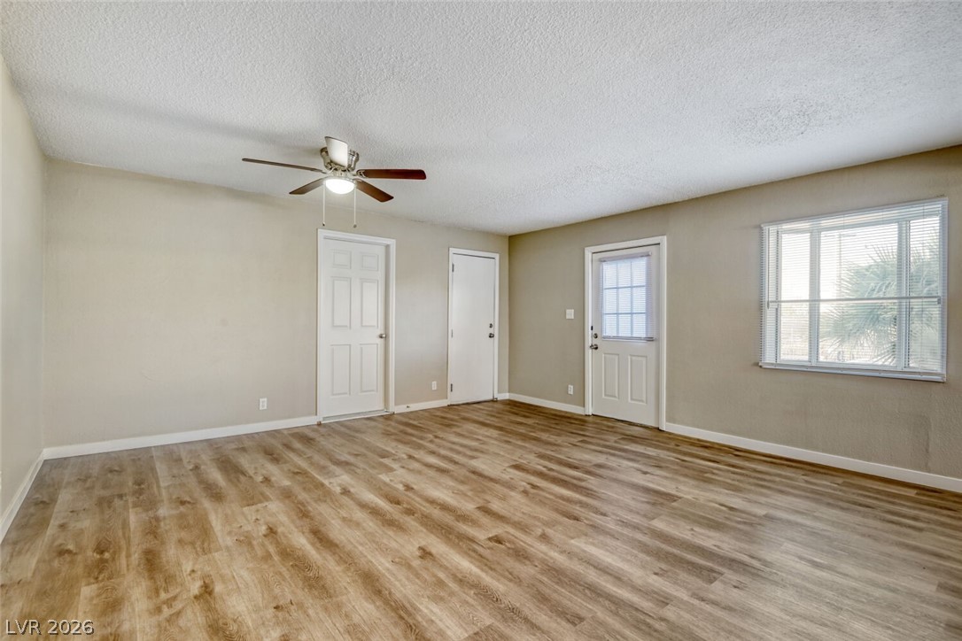 Photo 6 of 29, 5808 S Lydia Drive