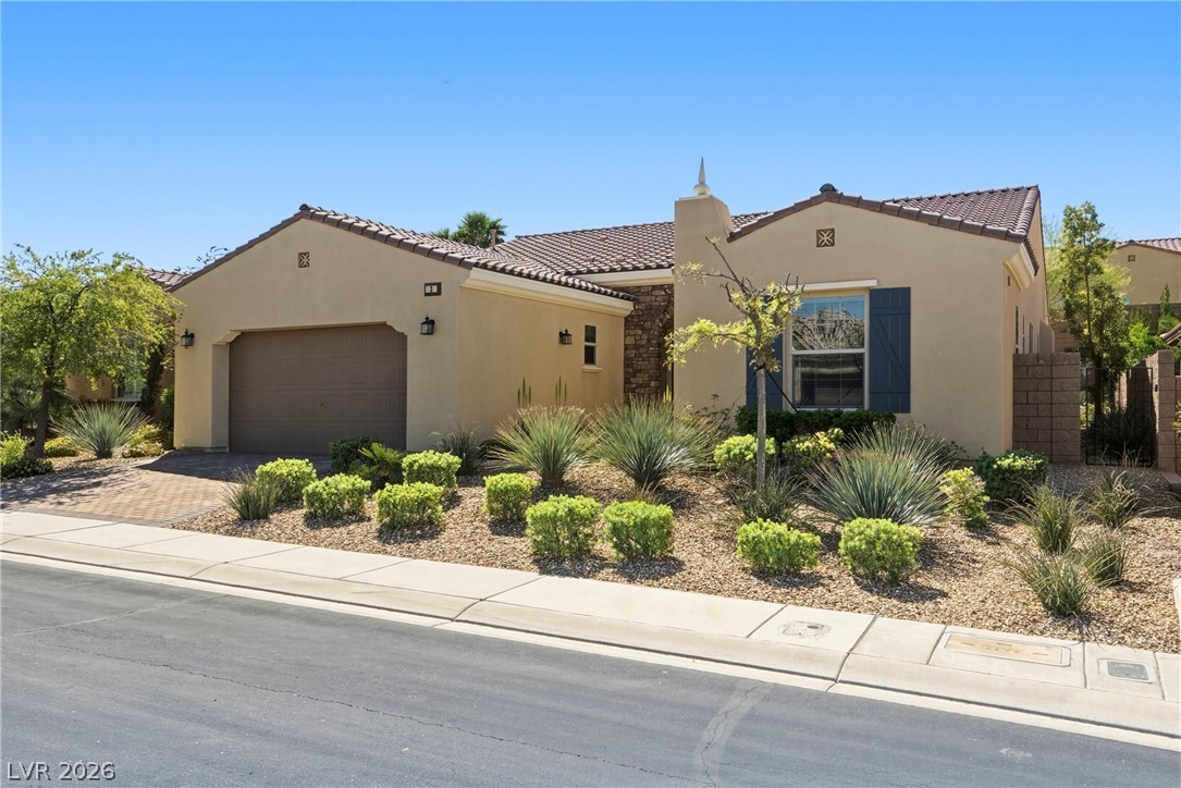3 Lago Turchino Court, Henderson 89011