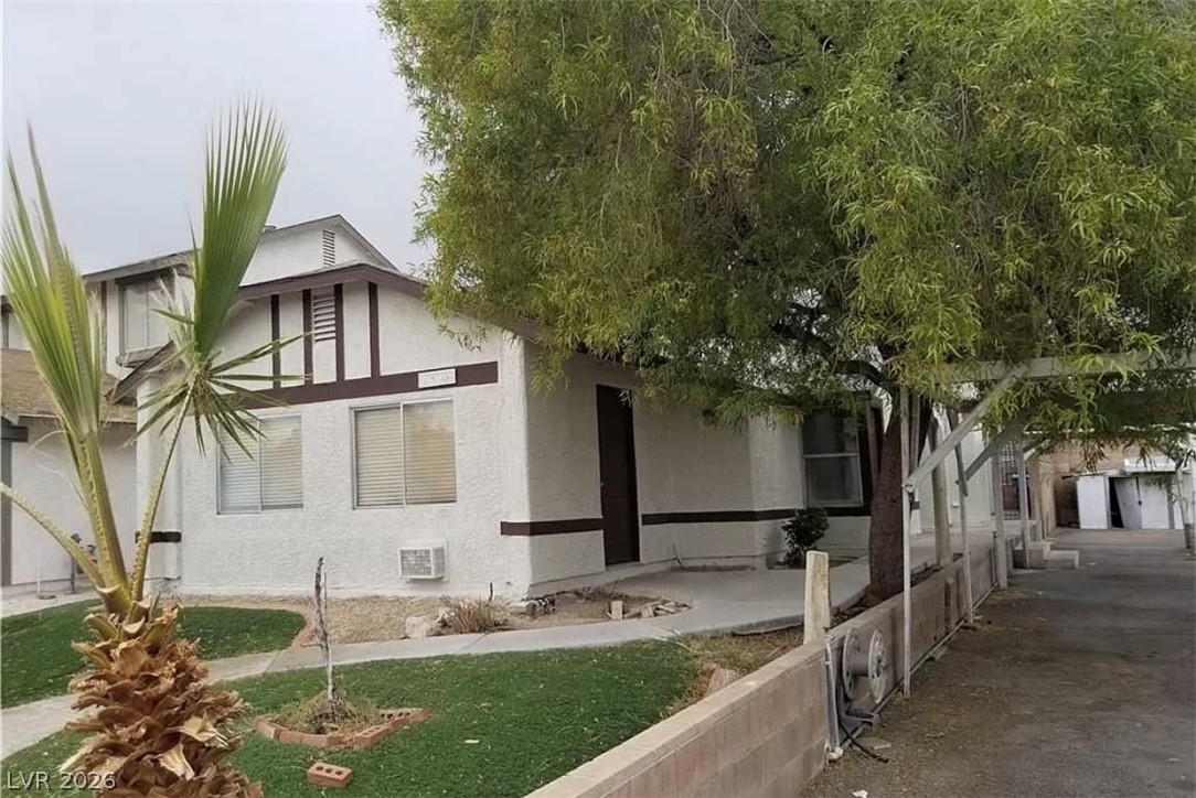 Photo 3 of 1936 ST Lawrence Drive