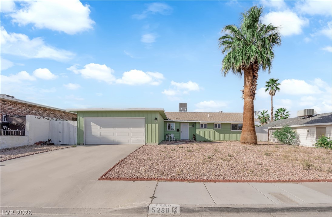 5280 Vicksburg Avenue, Las Vegas 89122