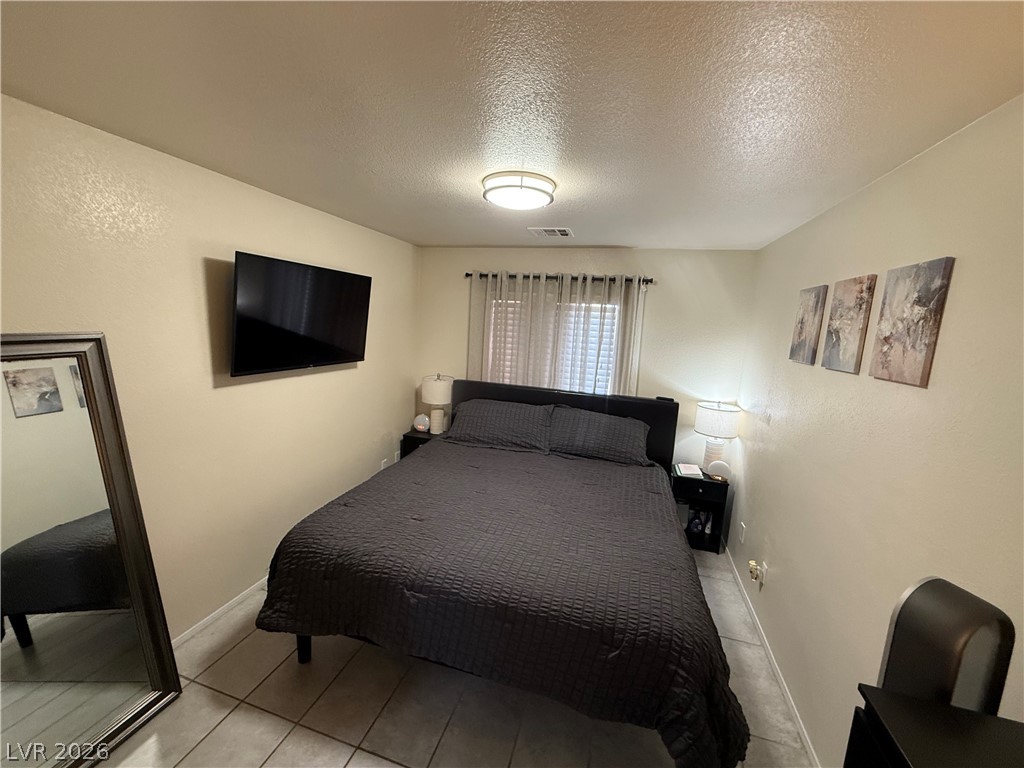 Photo 9 of 17, Las Vegas, NV 89115