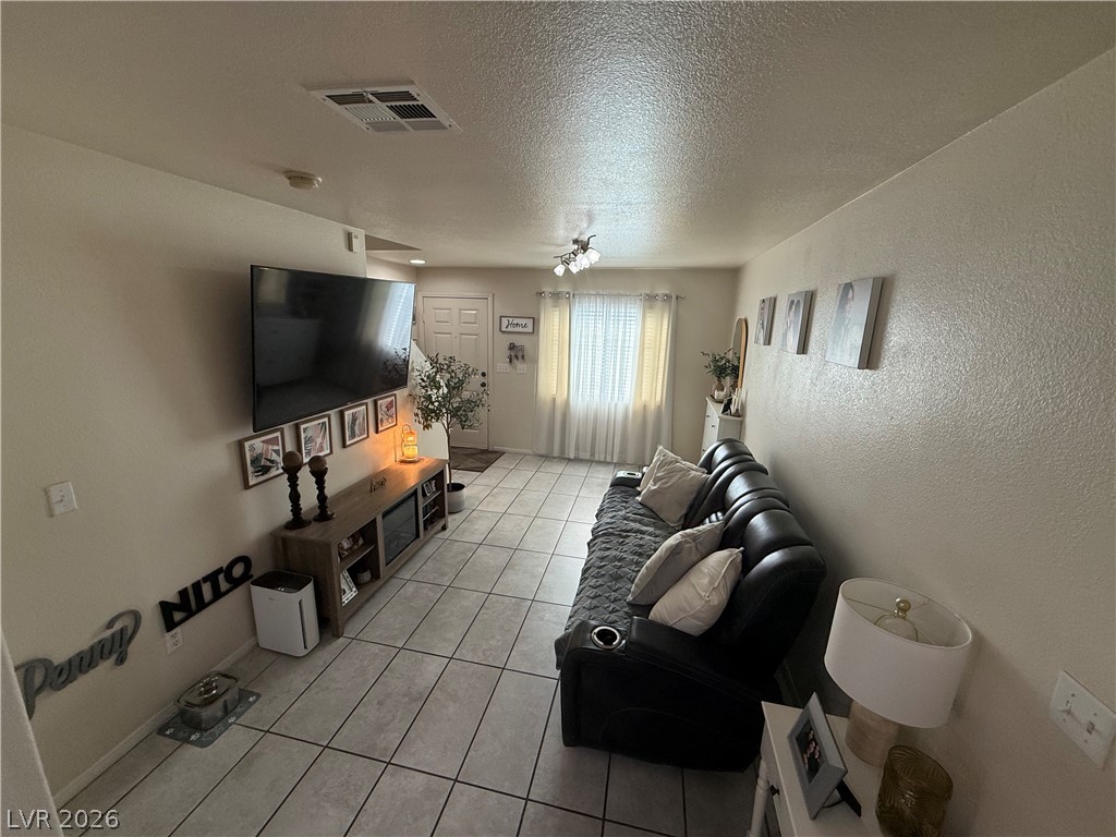 Photo 14 of 17, Las Vegas, NV 89115