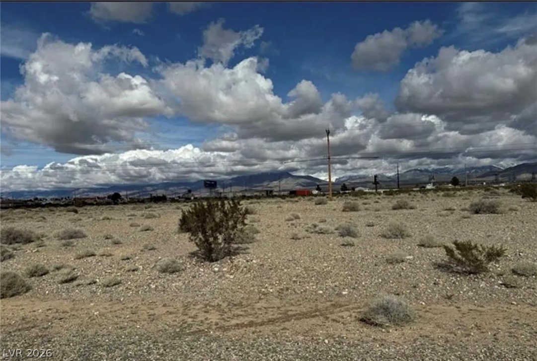 2220 E Ironhorse Street, Pahrump