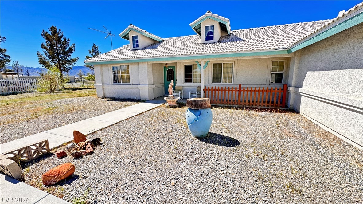 Photo 5 of 2640 S ZEPHYR Avenue