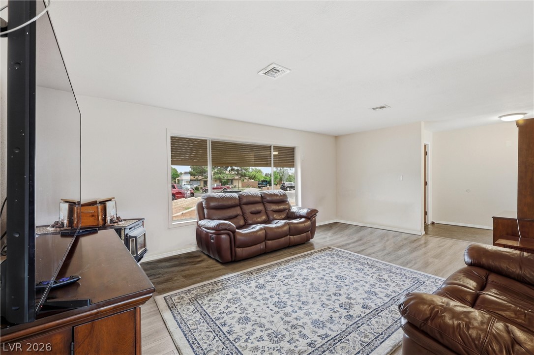 Photo 5 of 4304 Ivory Circle