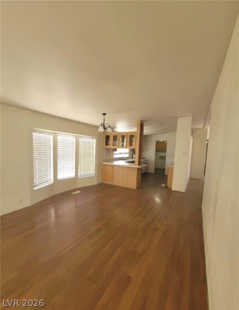 Photo 9 of 28, 3021 Borax Avenue