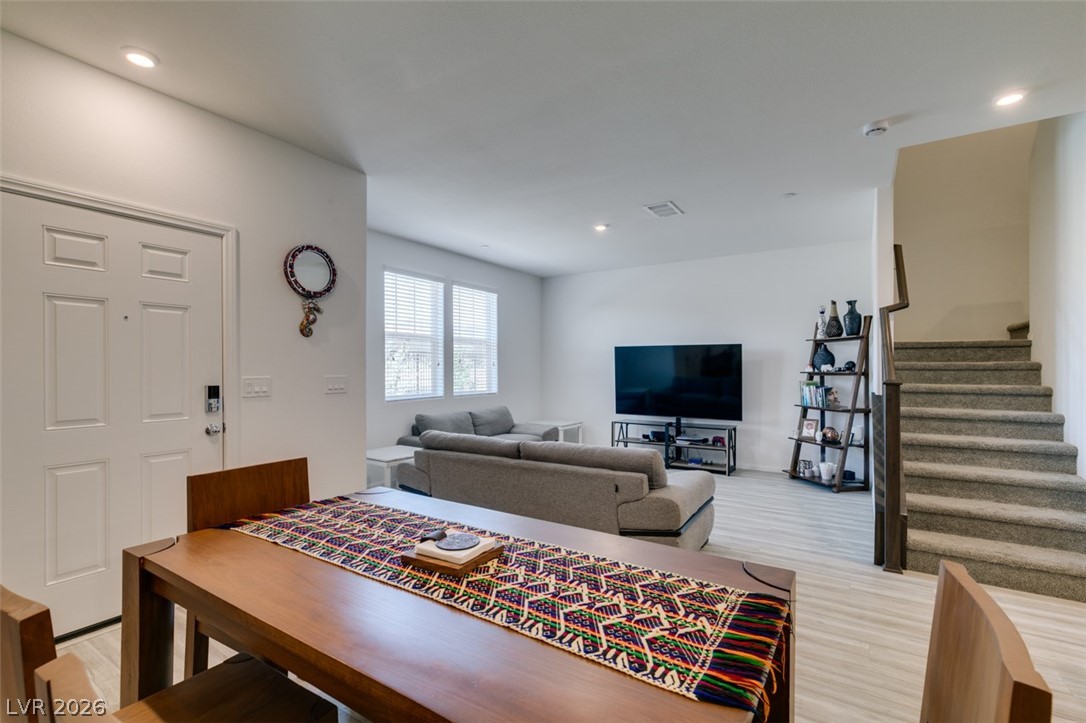 Photo 10 of 35, 602 Bellus Place