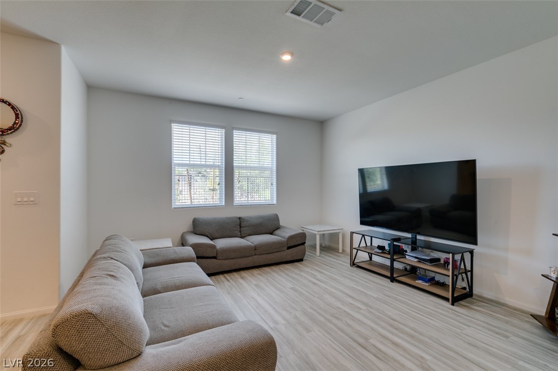 Photo 12 of 35, 602 Bellus Place