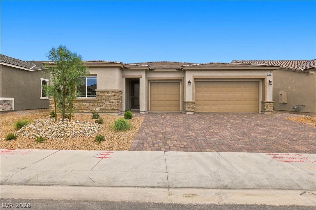 7662 Desert Bleu Court, Las Vegas 89178