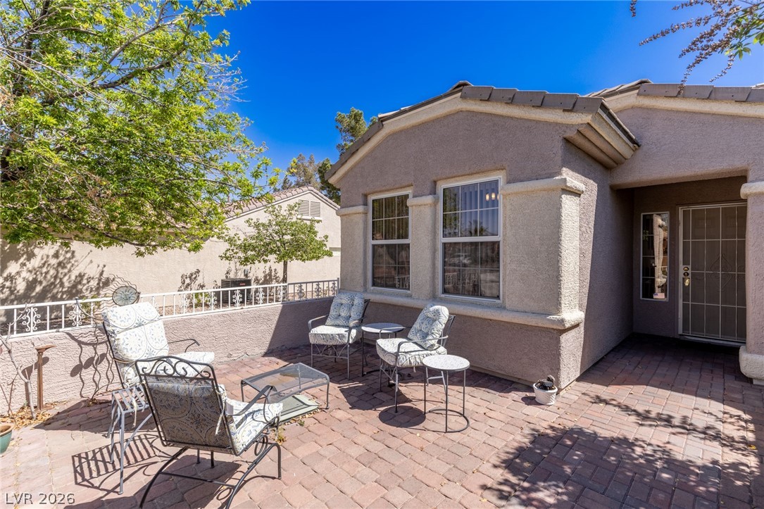 Photo 5 of 1506 Fieldbrook Street