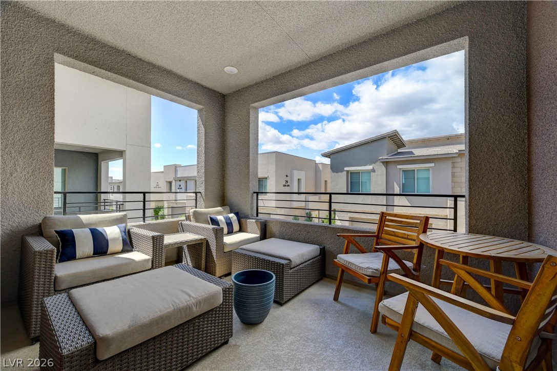 Photo 37 of 57, 600 N Carriage Hill Drive #2084