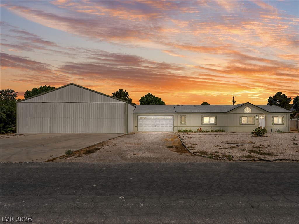 808 Skyhawk Avenue, Jean 89019