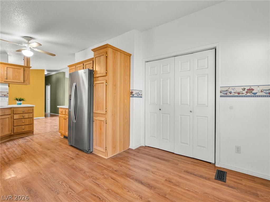 Photo 30 of 56, 808 Skyhawk Avenue