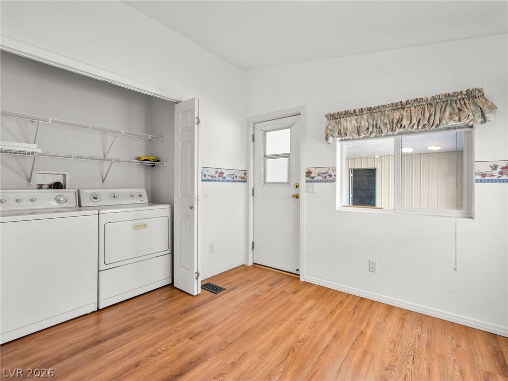 Photo 31 of 56, 808 Skyhawk Avenue