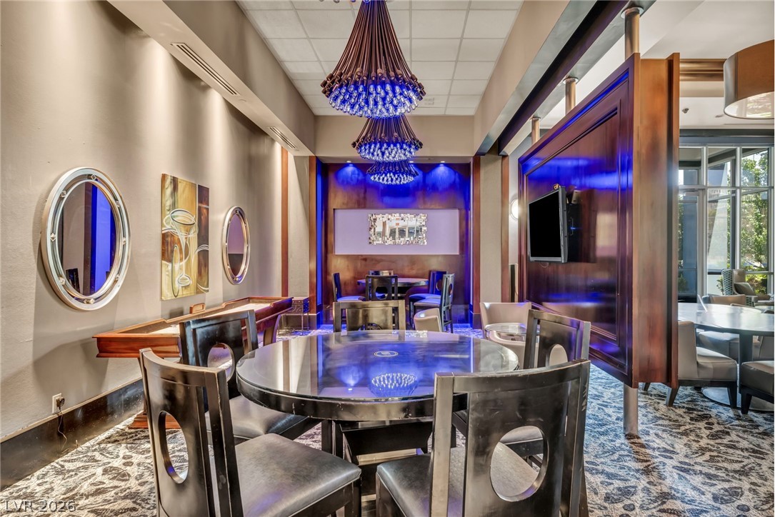 Photo 26 of 32, 211 E Flamingo Road #1511