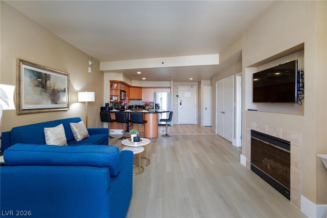 Photo 3 of 211 E Flamingo Road #1511