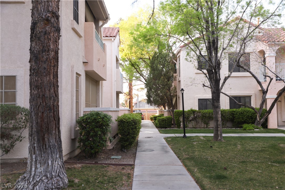 Photo 26 of 99, 4861 S Torrey Pines Drive #106