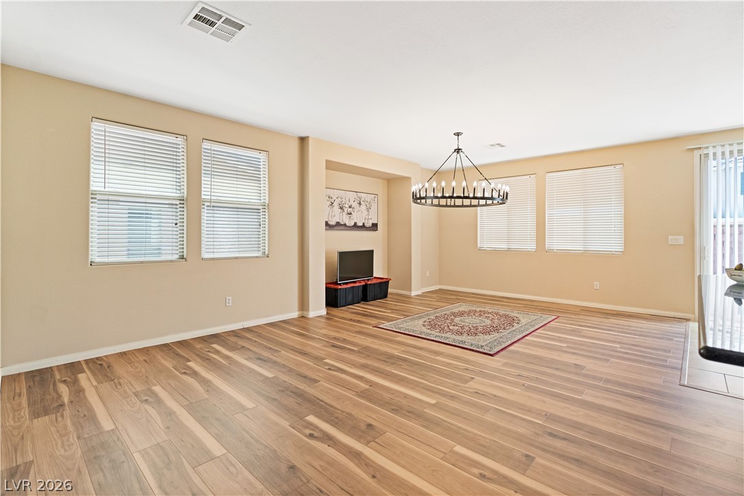 Photo 6 of 26, 6417 Giant Oak Street