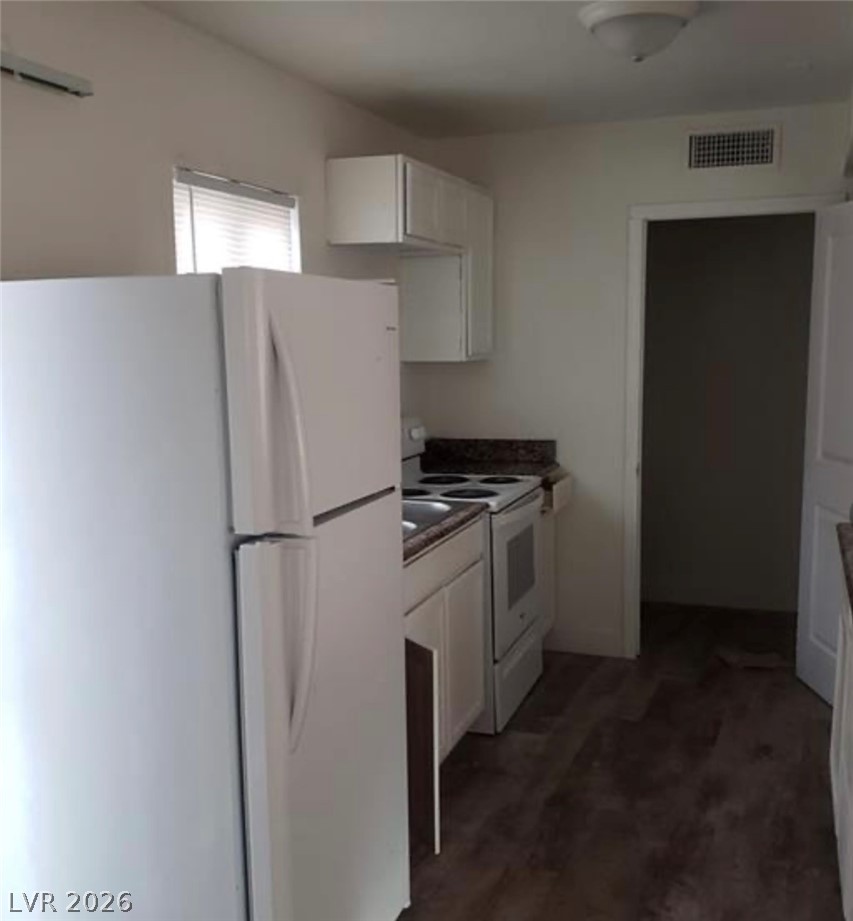 Photo 3 of 5126 Golden Lane #A
