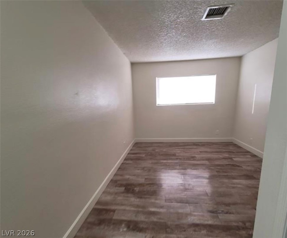 Photo 12 of 28, 5126 Golden Lane #A