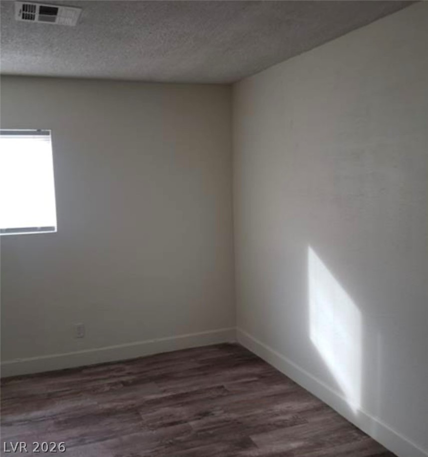 Photo 18 of 28, 5126 Golden Lane #A