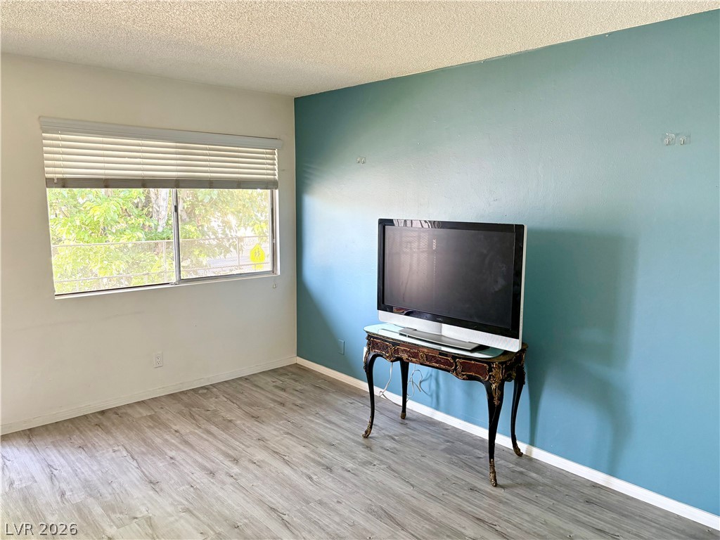 Photo 3 of 312 Orland Street #62