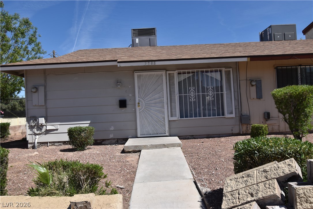 3908 Palos Verdes Street, Las Vegas 89119