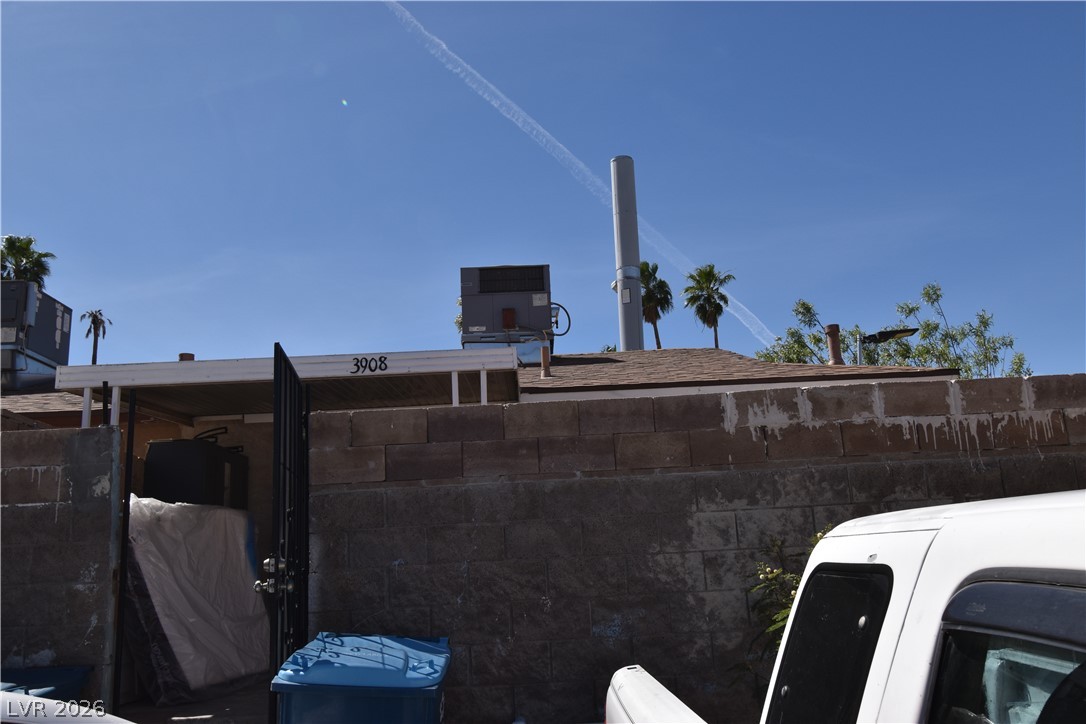 Photo 7 of 11, 3908 Palos Verdes Street