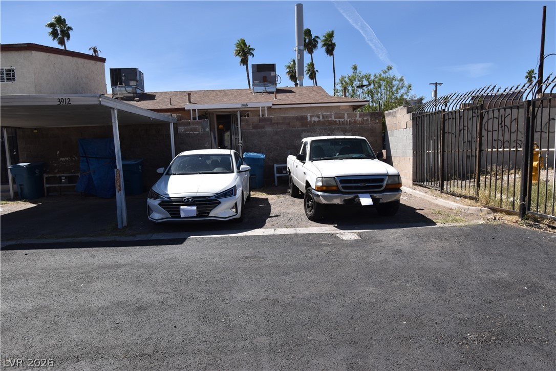 Photo 8 of 11, 3908 Palos Verdes Street