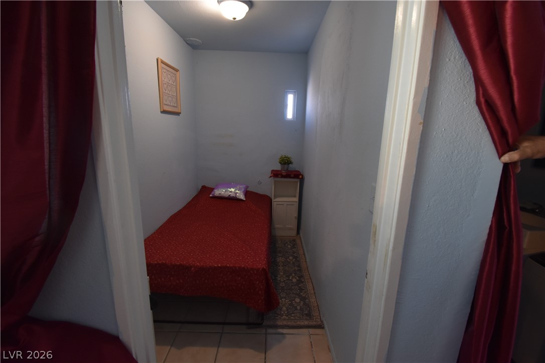 Photo 10 of 11, 3908 Palos Verdes Street