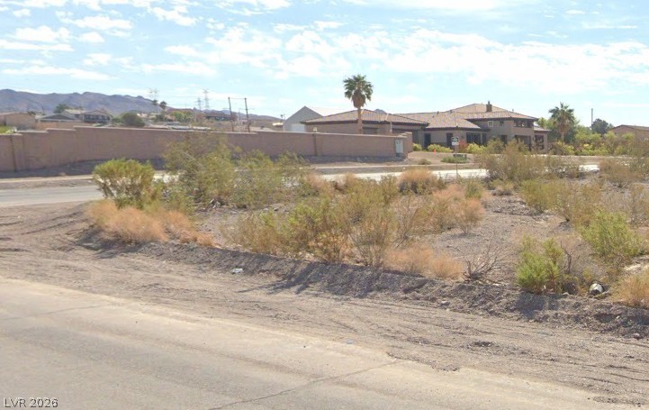 Photo 4 of Essex Avenue