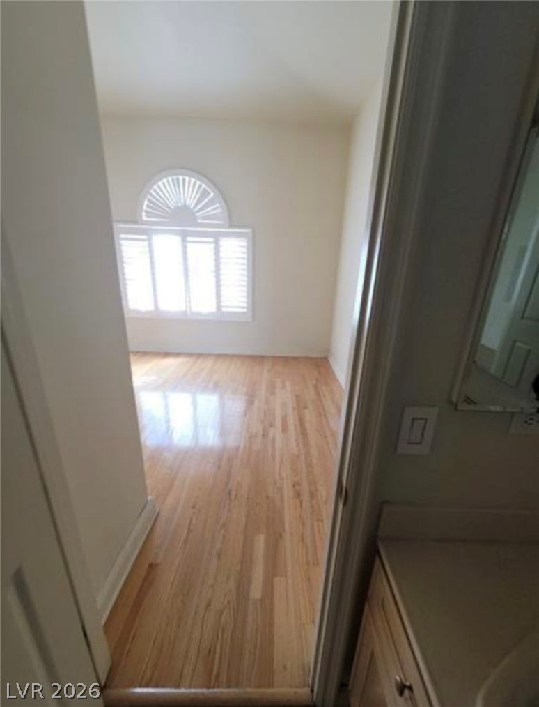 Photo 38 of 72, 5718 San Florentine Avenue