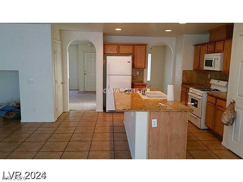 Photo 13 of 45, 5308 La Quinta Hills Street