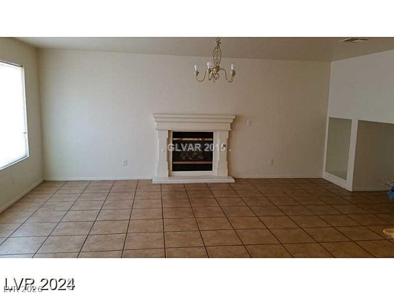 Photo 15 of 45, 5308 La Quinta Hills Street