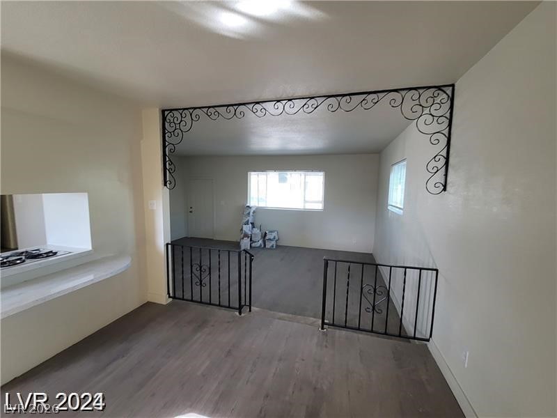 Photo 20 of 40, 4321 El Conlon Avenue