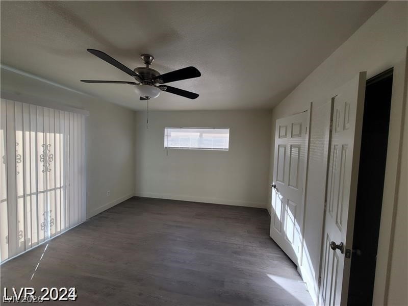 Photo 23 of 40, 4321 El Conlon Avenue