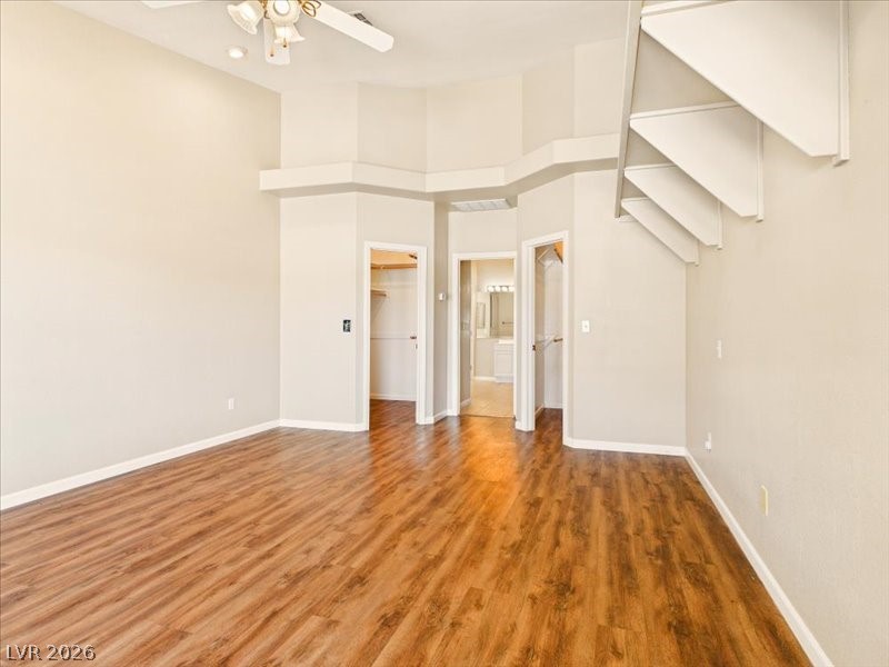 Photo 13 of 97, 1710 N Murphy Street