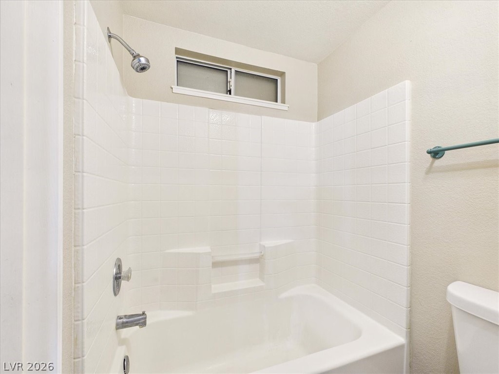 Photo 75 of 97, 1710 N Murphy Street