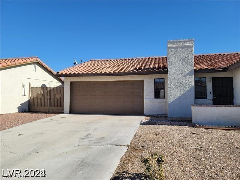 Photo 2 of 1617 Joshua Tree Court