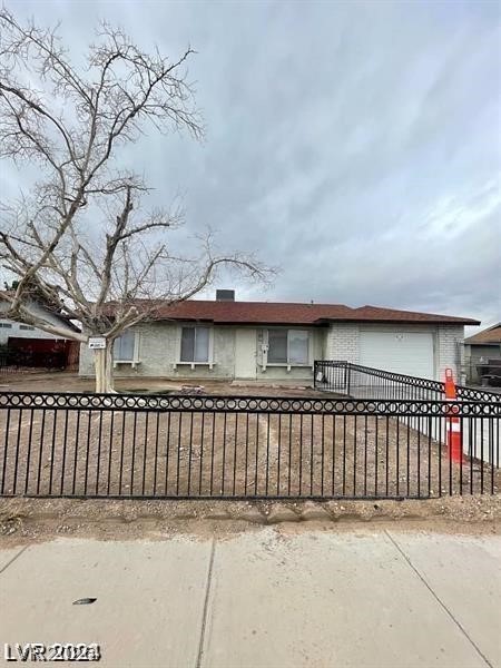 915 MAJOR Avenue, Henderson