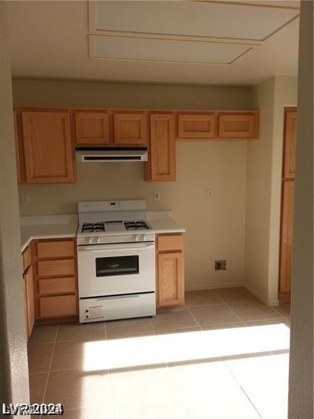 Photo 4 of 10404 Frostburg Lane