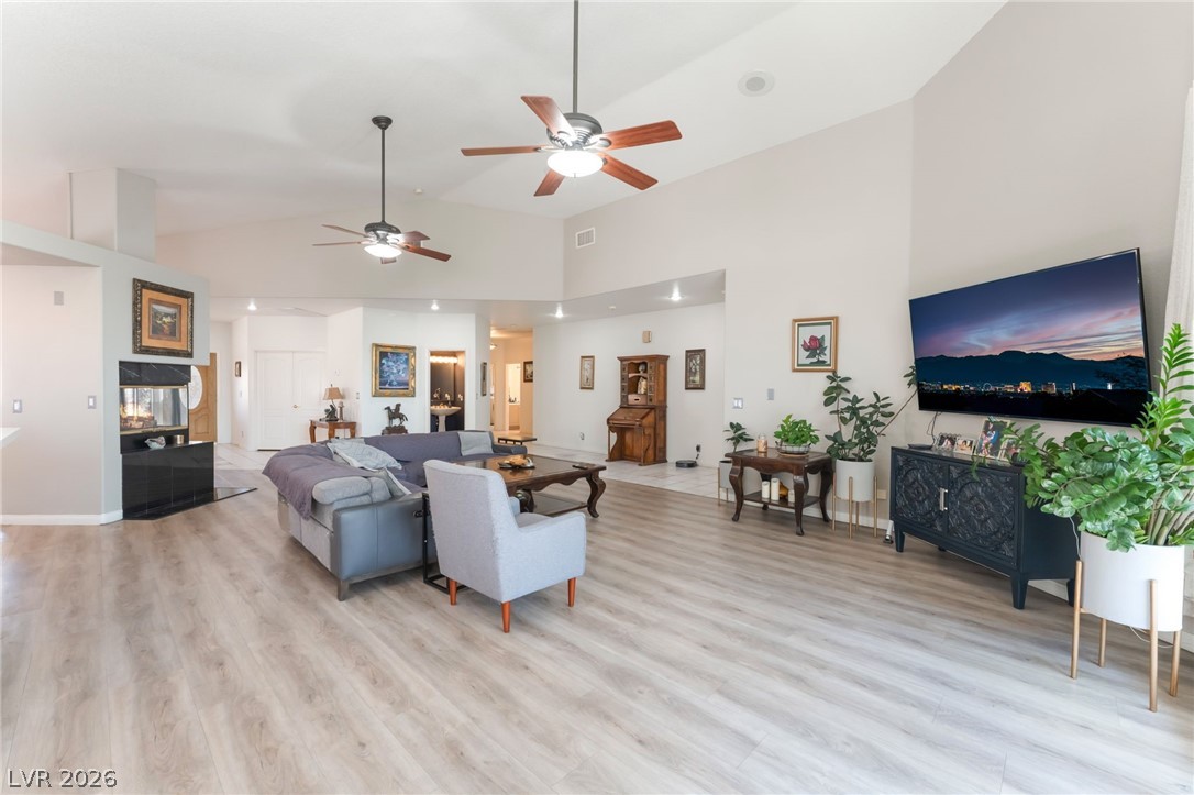 Photo 17 of 52, 8048 Marbella Circle