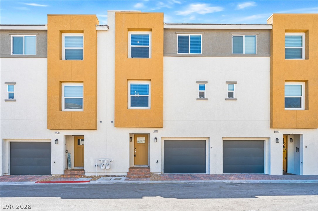 10083 Vibrant Moon Avenue, Las Vegas 89129